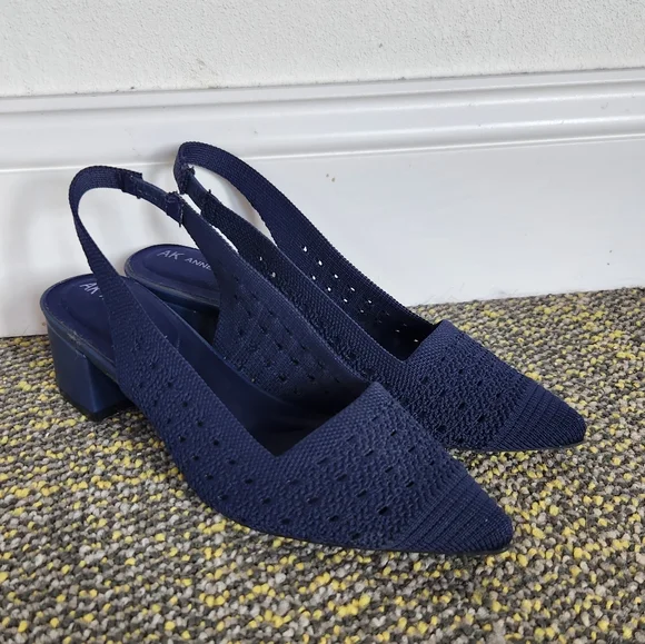 Anne Klein Navy Knit Slingback Heels Size 7 - Picture 1 of 14
